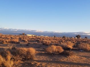 E Avenue L, Palmdale, CA 93550