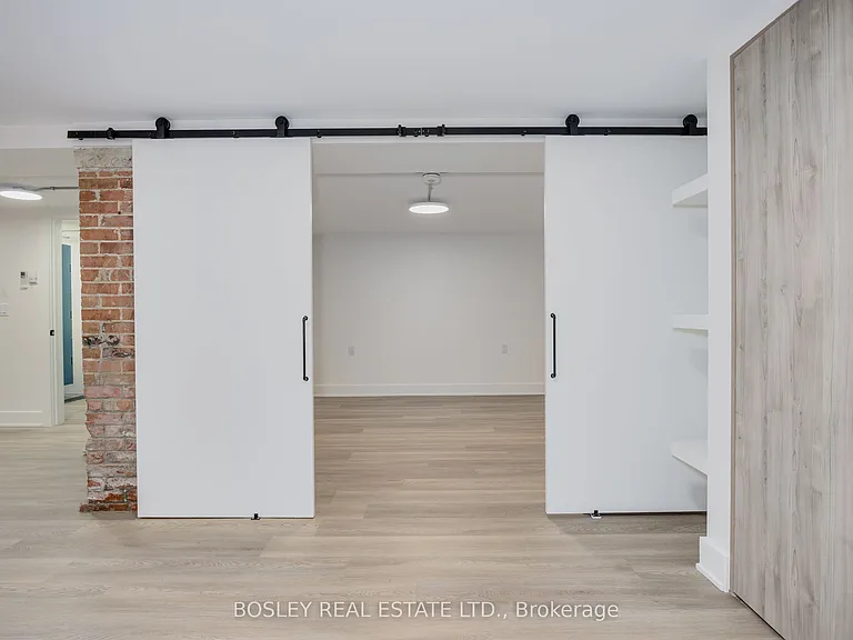 334A Gladstone Ave #B — Photo 14