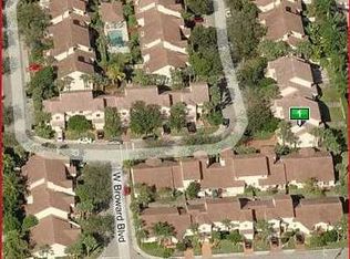 10927 W Broward Blvd, Plantation, FL 33324