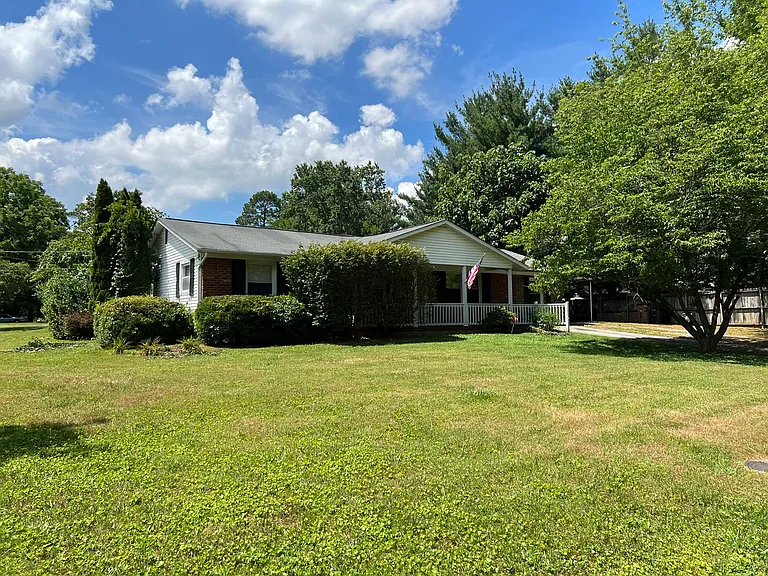 3013 Chestnut View Dr — Photo 21