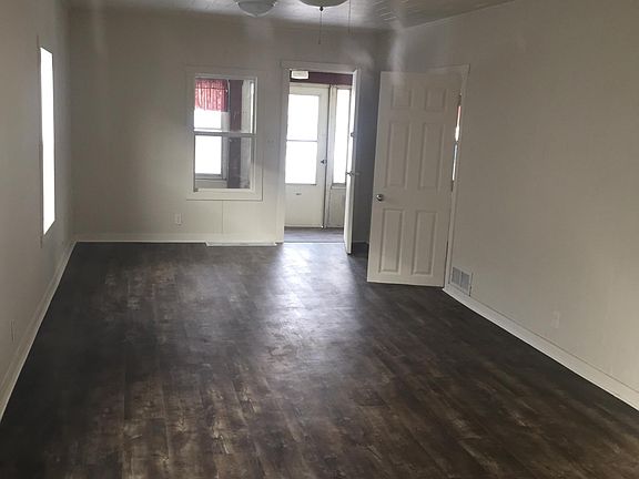 5th image of 603 S 24th St #603