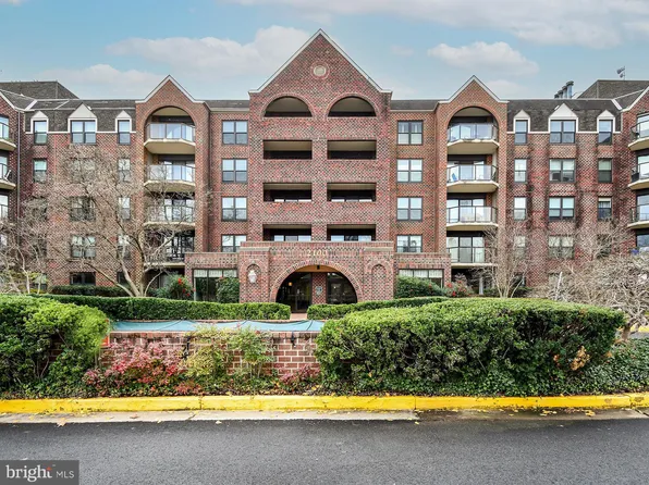 2100 Langston Blvd APT 540, Arlington, VA 22201