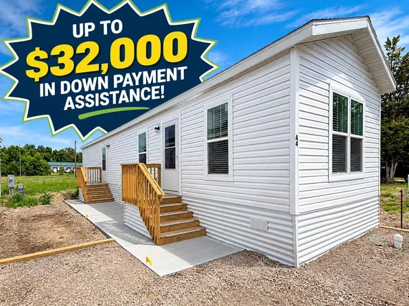 1611 6th Ave E Trailer A4, Alexandria, MN 56308