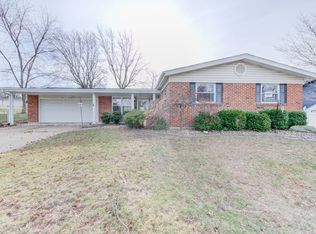 1000 Elmwood Dr, Saint Charles, MO