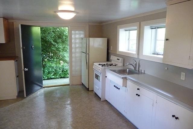1st image of 5511 25th Ave NE