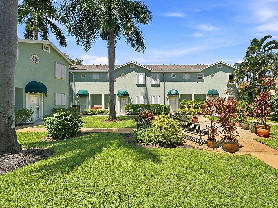 1st image of 211 Waterside Drive