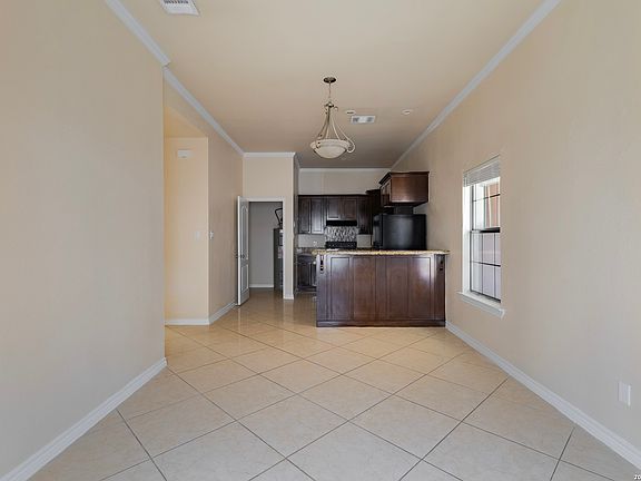 5th image of 1016 Ritchie Rd