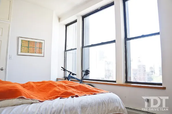 Rented by J Misrahi Realty Corp | media 27