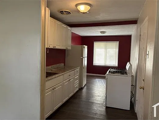2 bed, 900 sqft, $1,250 — Photo 4