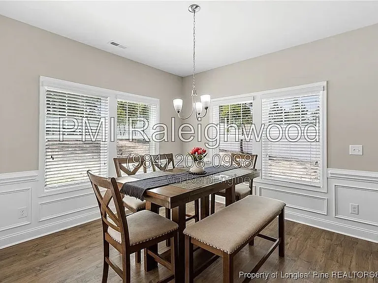 1245 Whitney Dr — Photo 10