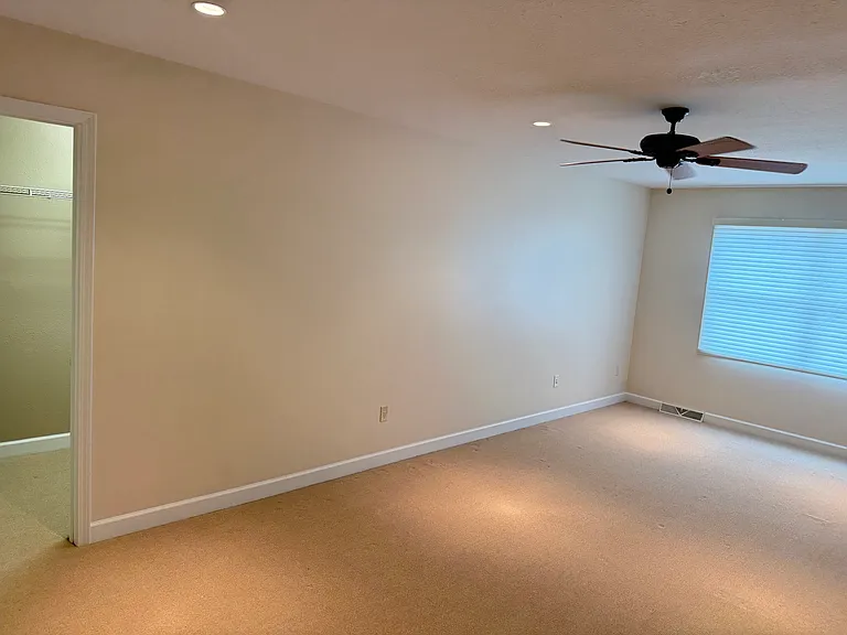 4300-20B Westford Pl — Photo 12