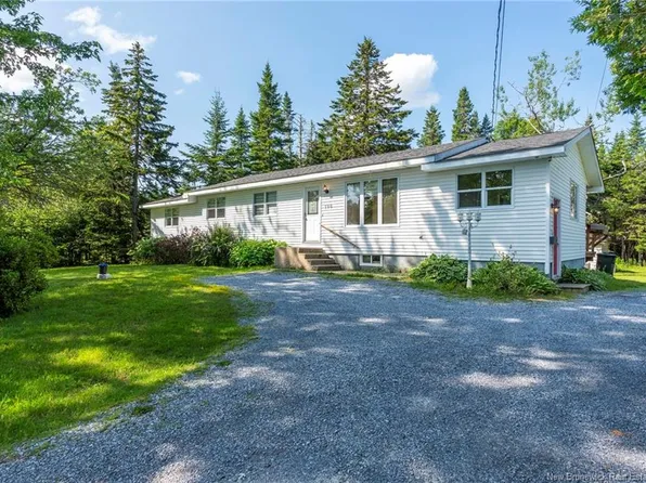190 Norris Rd, Saint John, NB E2N 1G6