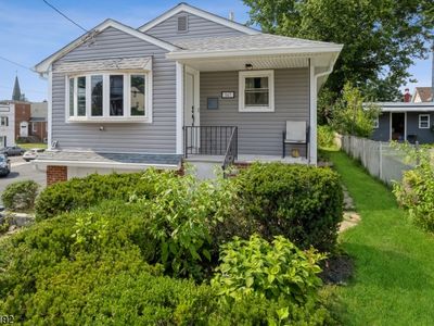 547 E 3rd Ave, Roselle, NJ, 07203