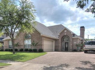 4317 Bayshore Ln, Rowlett, TX 75088