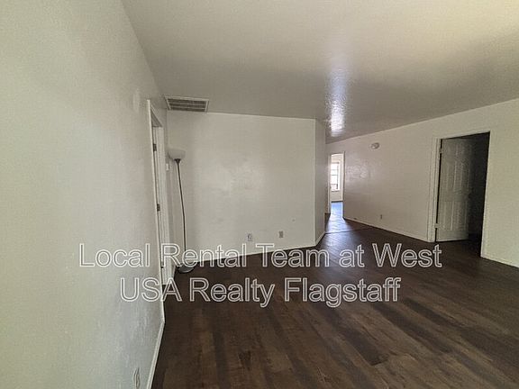4th image of 625 S Fountaine St APT B