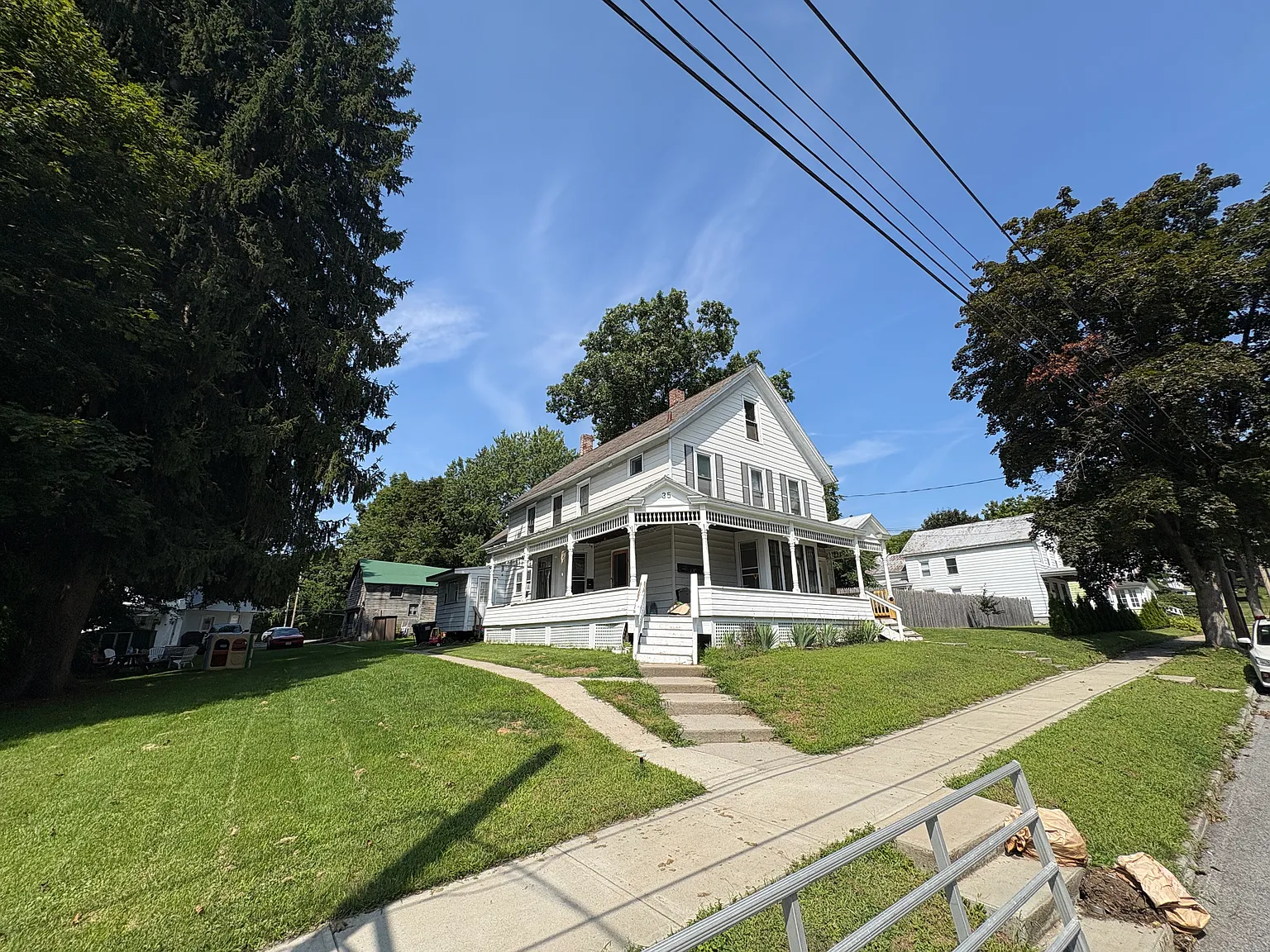 2 bed, 1150 sqft, $2,000 — Photo 1