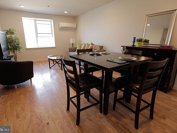 2nd image of 3400 Belgrade St #10-202