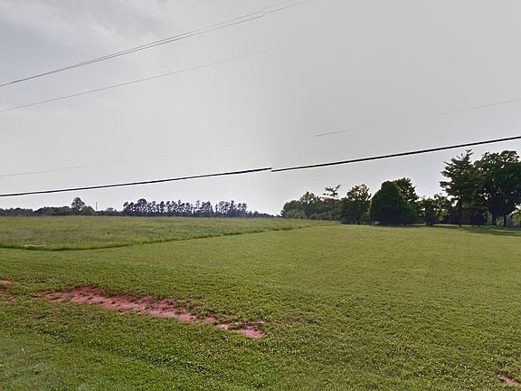 3rd image of 8331 Sherrills Ford Rd