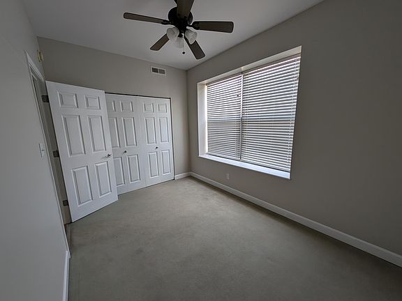 5th image of 5661 Waterman Blvd APT 22
