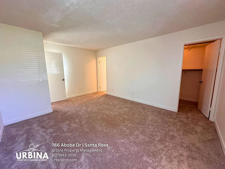 766 Adobe Dr — Photo 12