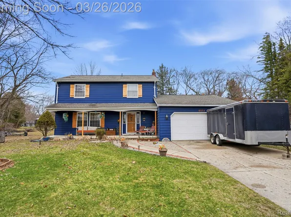 5371 Tulip Tree Ct, Flint, MI 48532