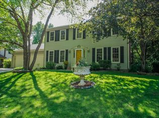 9236 Amsden Way, Eden Prairie, MN 55347
