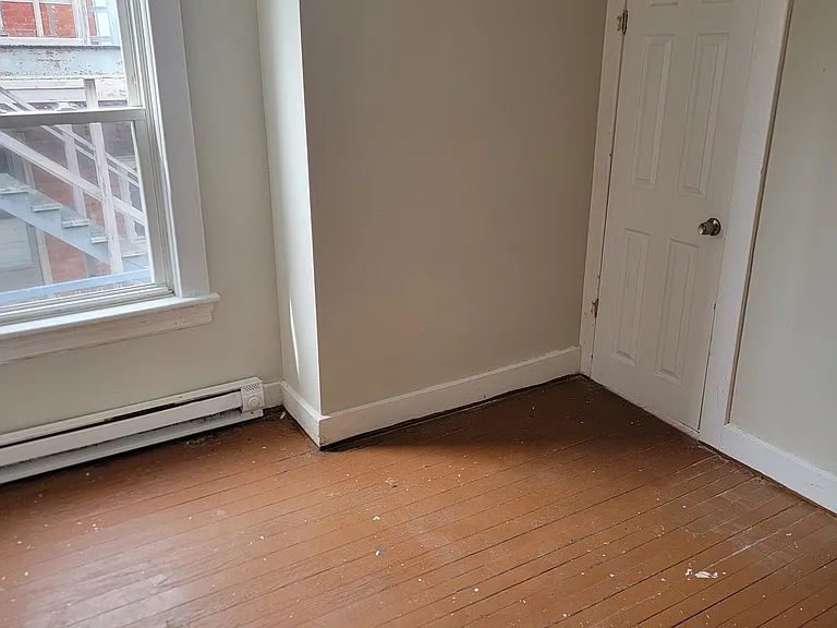 857 Livingston Ave #2 — Photo 7