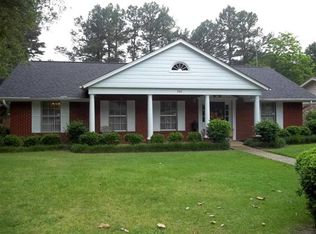 900 W 45th Ave, Pine Bluff, AR 71603