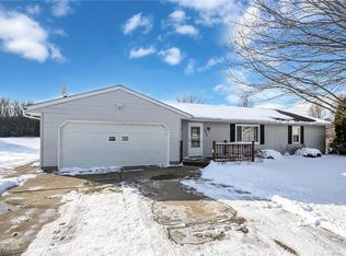 5594 Columbia Rd, Medina, OH 44256