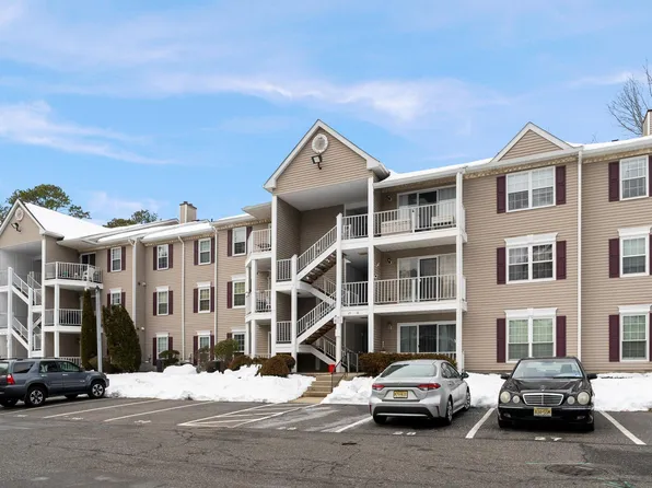 31 Arapaho Pl #1713, Galloway, NJ 08205