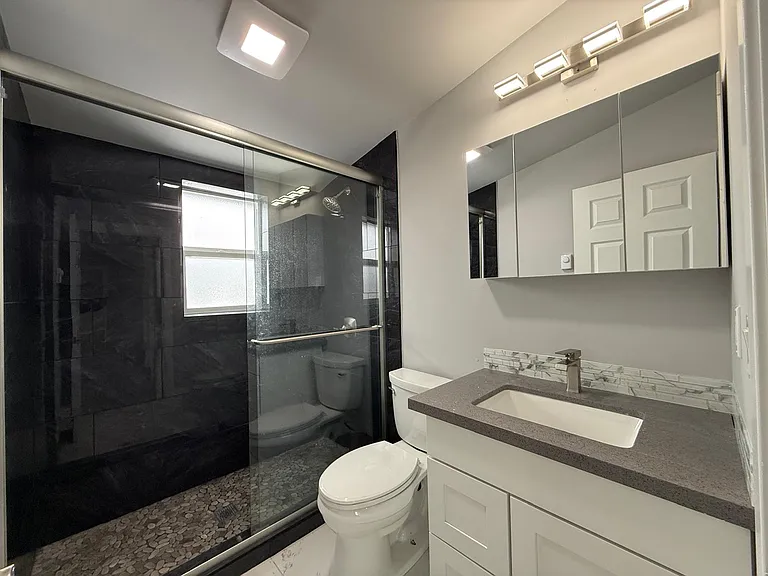 24211 E Wellesley Ave #B — Photo 11