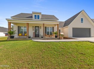 5306 Belvedere East Dr, Youngsville, LA 70592
