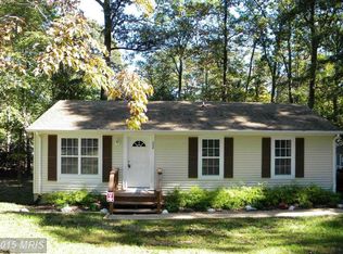 228 Pawnee Ln, Lusby, MD 20657