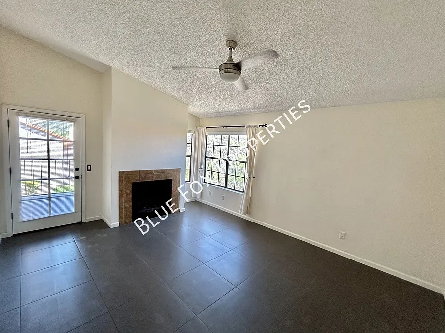 6490 N Tierra De Las Catalinas — Photo 4
