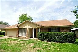 1st image of 2804 Whitehurst Dr