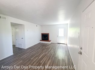 1233 Menaul Blvd NW #B, Albuquerque, NM 87107