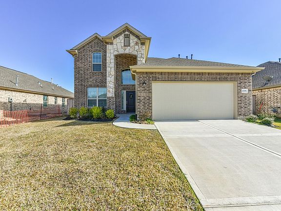 2nd image of 4306 Kingston Lake Ct