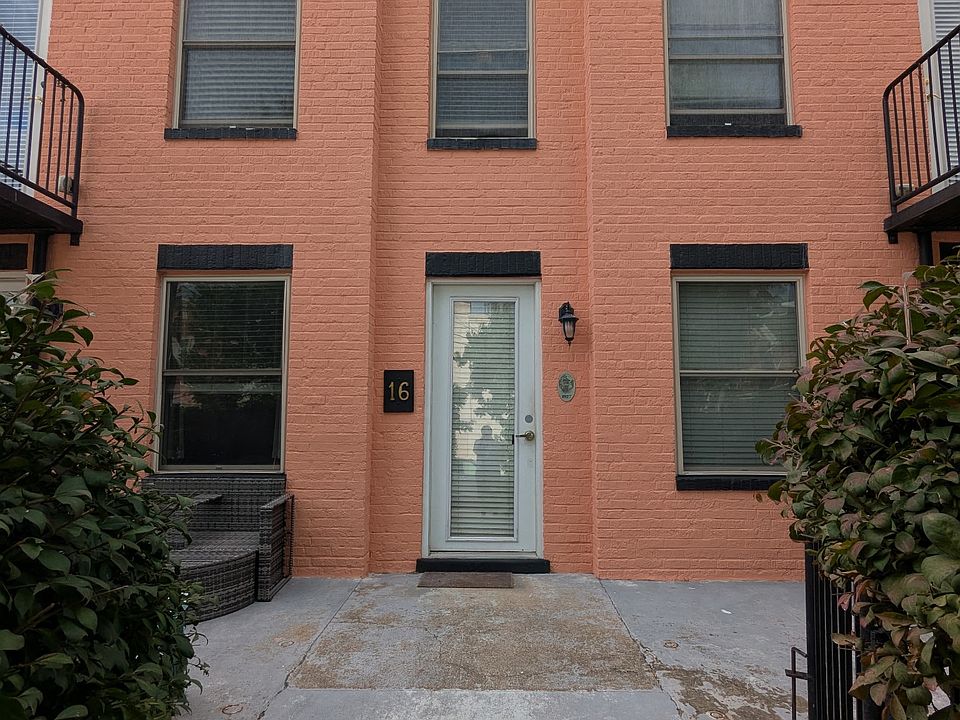 1st image of 16 S Dooley Ave Suite 1