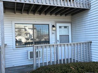 330 Savin Ave APT 64, West Haven, CT 06516