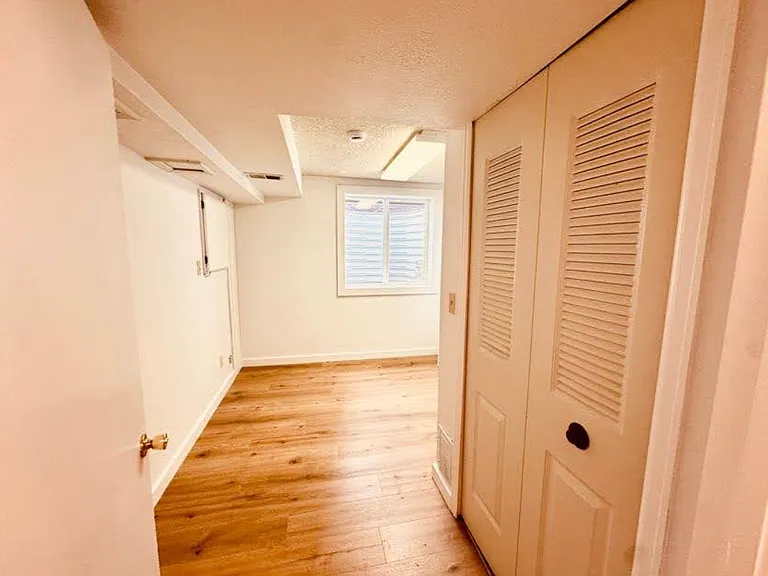 3807 Paseo Del Prado — Photo 35