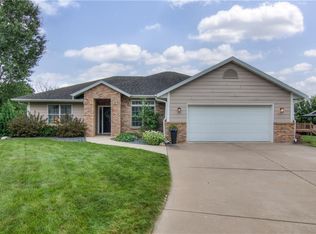 803 Radcliffe Ave, Altoona, WI 54720