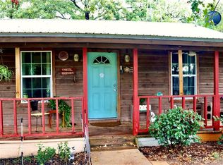 149 Wayside Dr, Elgin, TX 78621