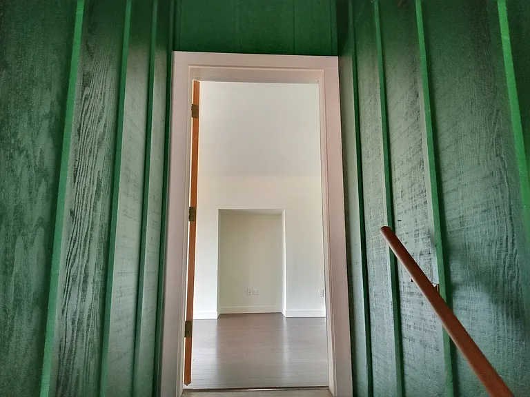 2088 Minnesota St — Photo 3
