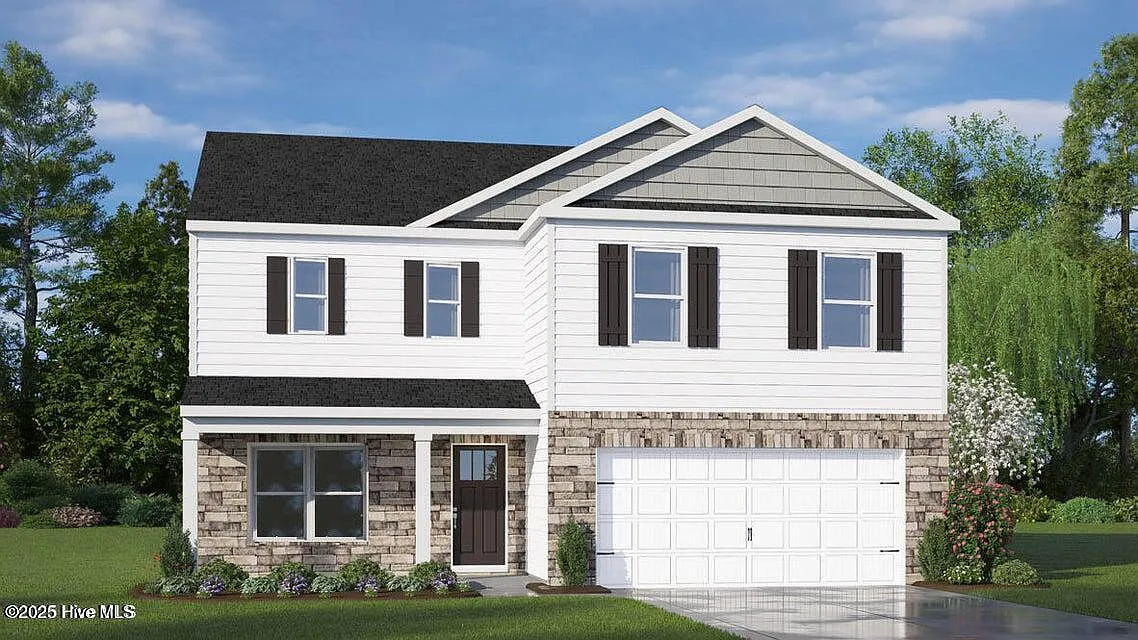 3 bed, 2.5 bath, 2340 sqft, $2,350 — Photo 1
