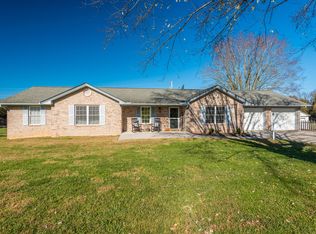 953 Mountain Rd, Clinton, TN 37716