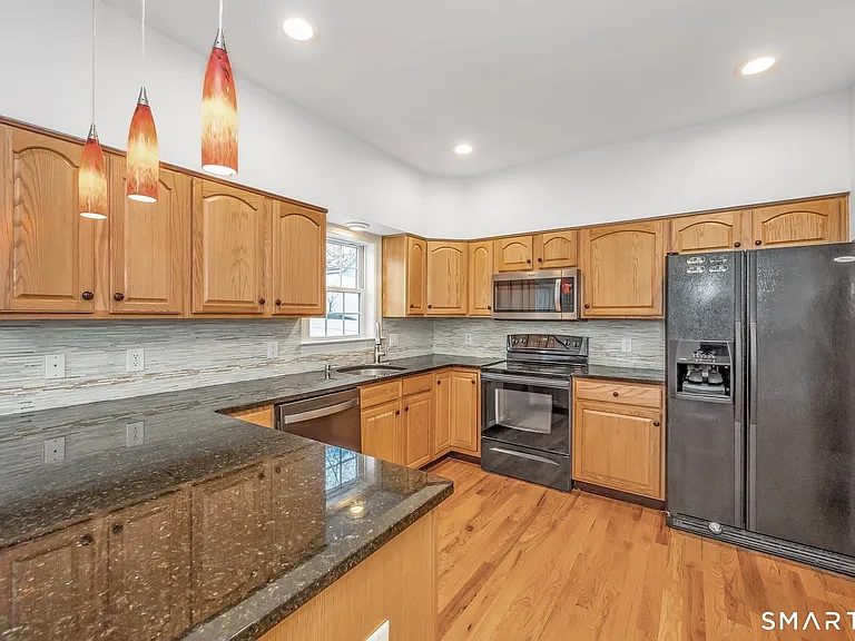 806 Hope St #2 — Photo 7
