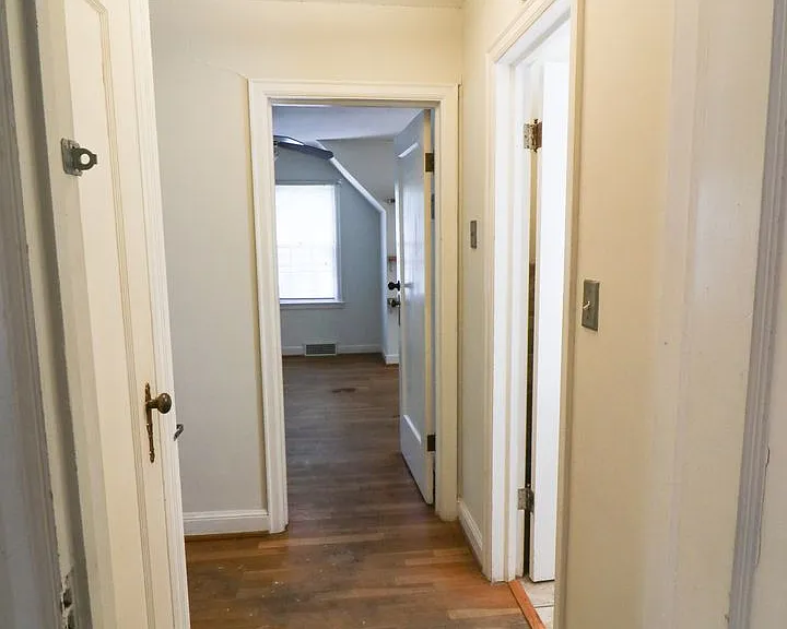 1849 Anderson Ave — Photo 13