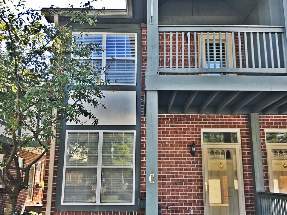 1st image of 789 NW C Blvd