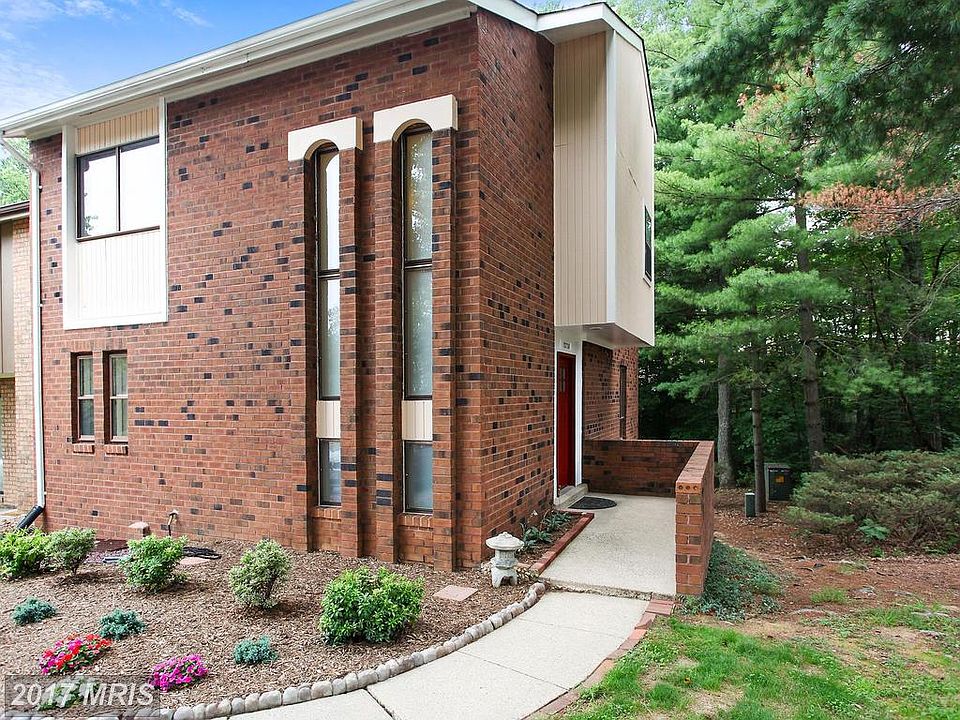 1st image of 12720 Rolling Brook Dr