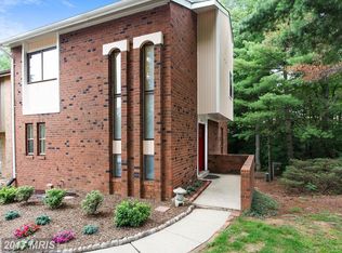 12720 Rolling Brook Dr, Woodbridge, VA 22192